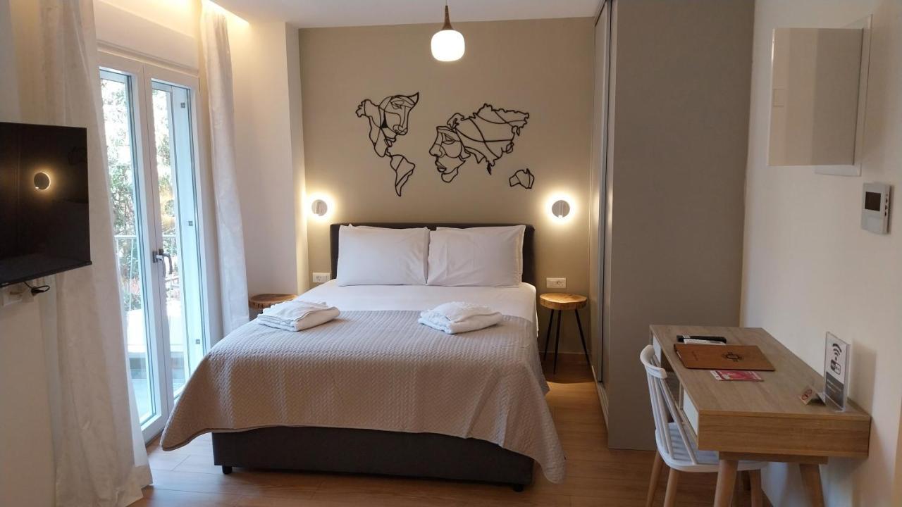 Uni Island - City Heart Suites Iraklio Exterior foto